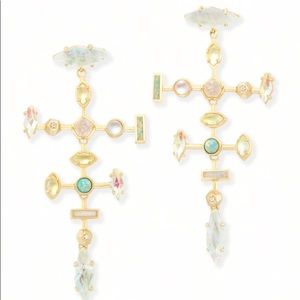 Kendra Scott Teagan earrings in gold